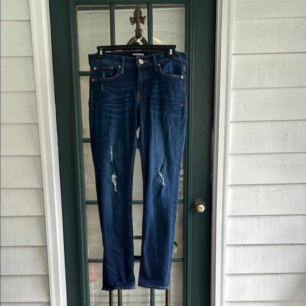 Express Super Skinny Mid Rise Jeans with Distressed Details size 6S